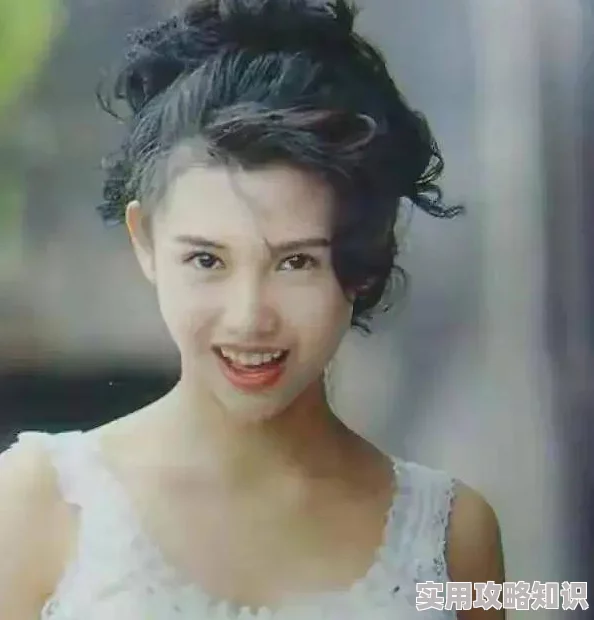 国产三级精品在线观看网友认为该片在剧情和表演上都有所突破，值得一看，但也有人觉得内容过于露骨，不适合所有观众