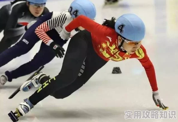 男生女生一起愁愁愁很痛的轮滑鞋新增梦幻炫光皮肤和双人滑行模式