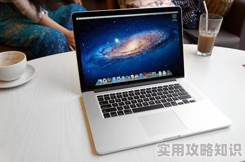 1819岁macbookpro中国高清成色极佳功能完好屏幕清晰无拆无修电池循环少