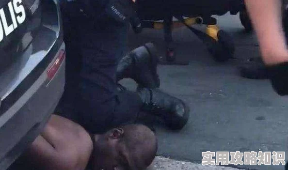 女警被黑人强伦轩为什么令人愤慨因为这种行为严重挑战社会道德底线