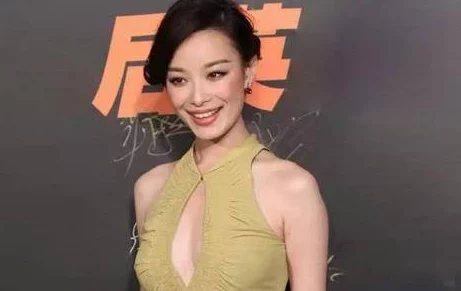 张柏芝门户大开照为什么身材姣好引关注为何令人眼前一亮